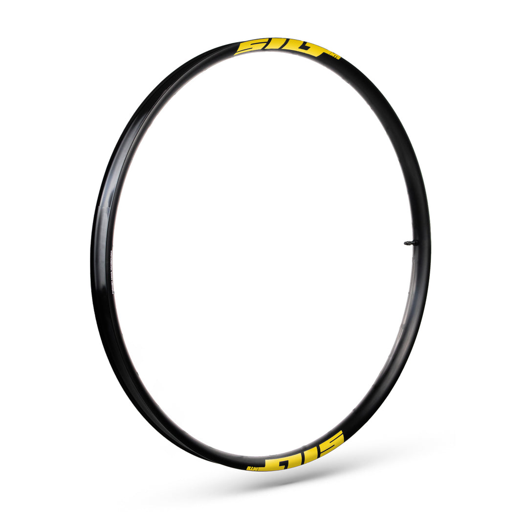 SILT Kymi Rim in Yellow – lightweight and robust alloy rim for aggressive off-road riders.
